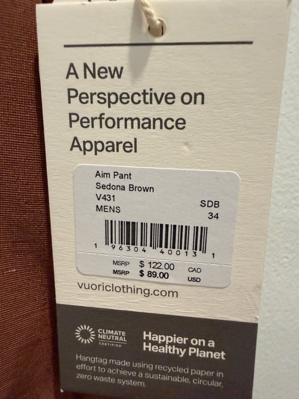 Vuori Men's Aim Paint NWT - Picture 2 of 5